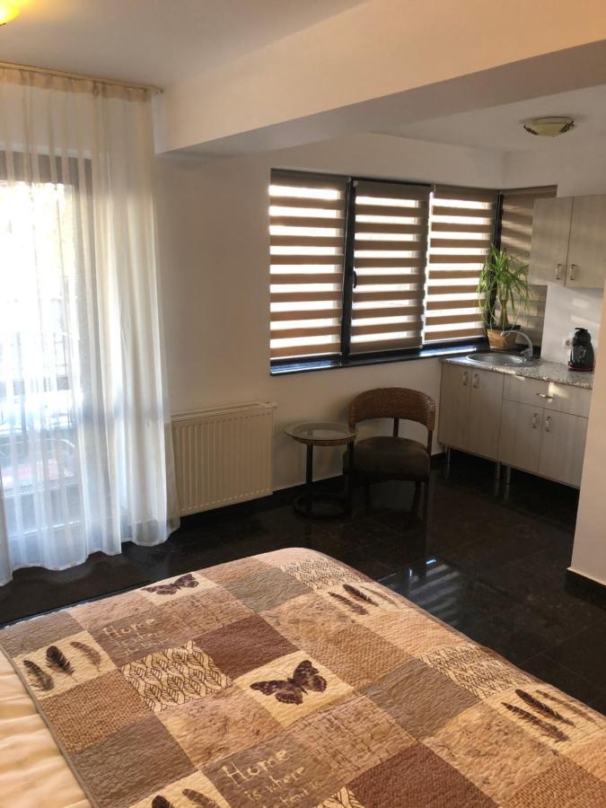 Studio Bükreş Dış mekan fotoğraf